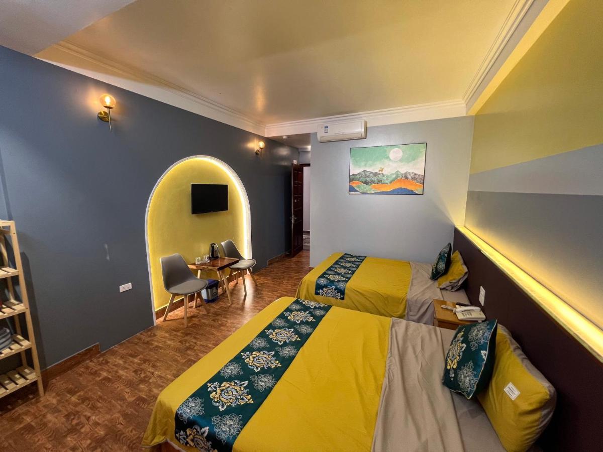 Kim Dung Ha Long Hotell Exteriör bild